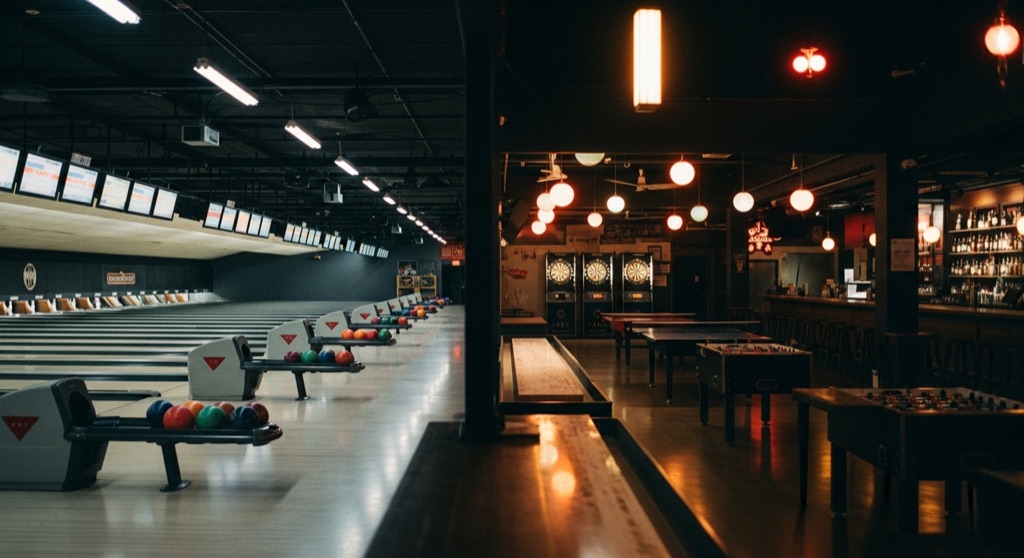 Bowlounge — Arcades & Oddball Play in Dallas