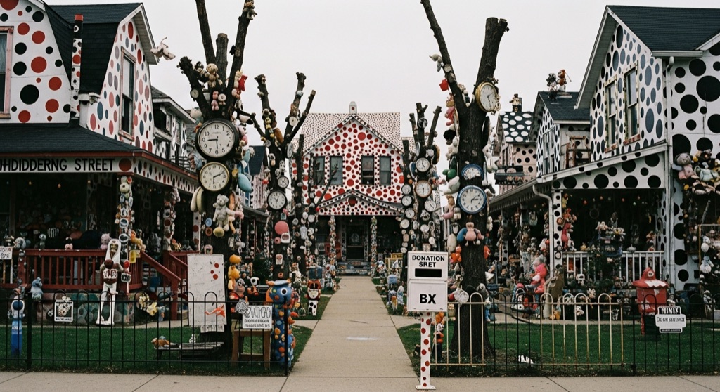 The Heidelberg Project — Roadside & Outdoor Oddities in Detroit
