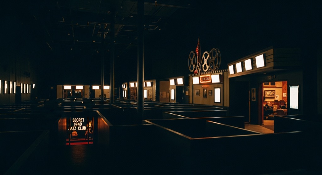 Atlas9 — Roadside & Outdoor Oddities in Kansas City