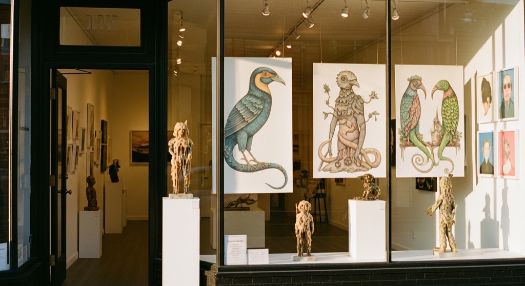 The Red Arrow Gallery — Roadside & Outdoor Oddities in Nashville